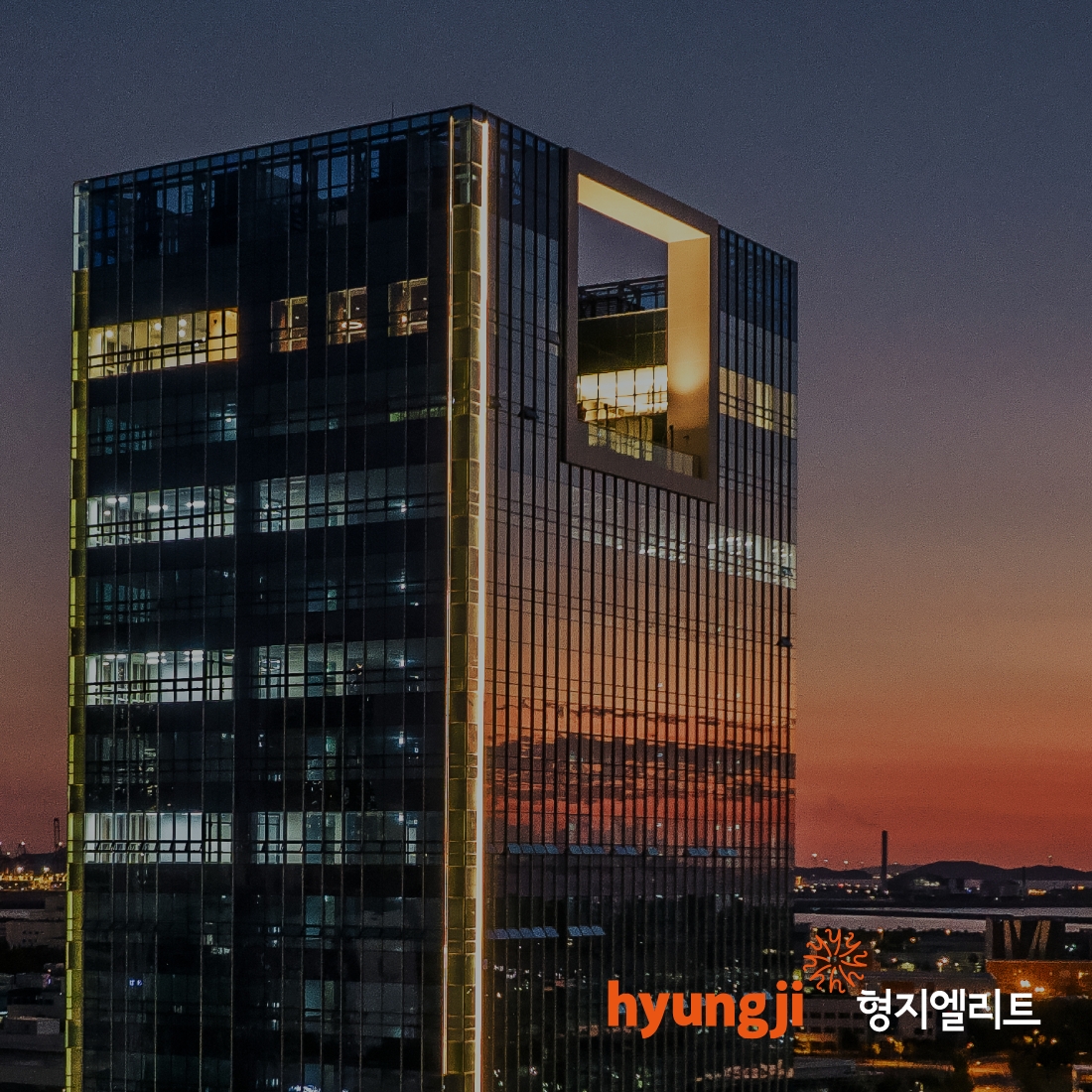 형지엘리트 웹 · 모바일 웹사이트 구축, CMS · 시스템 개발, UI/UX 디자인, 일러스트 · 그래픽 디자인